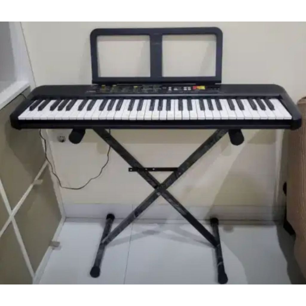 keyboard Yamaha PSR F52 PSRF52 second / bekas