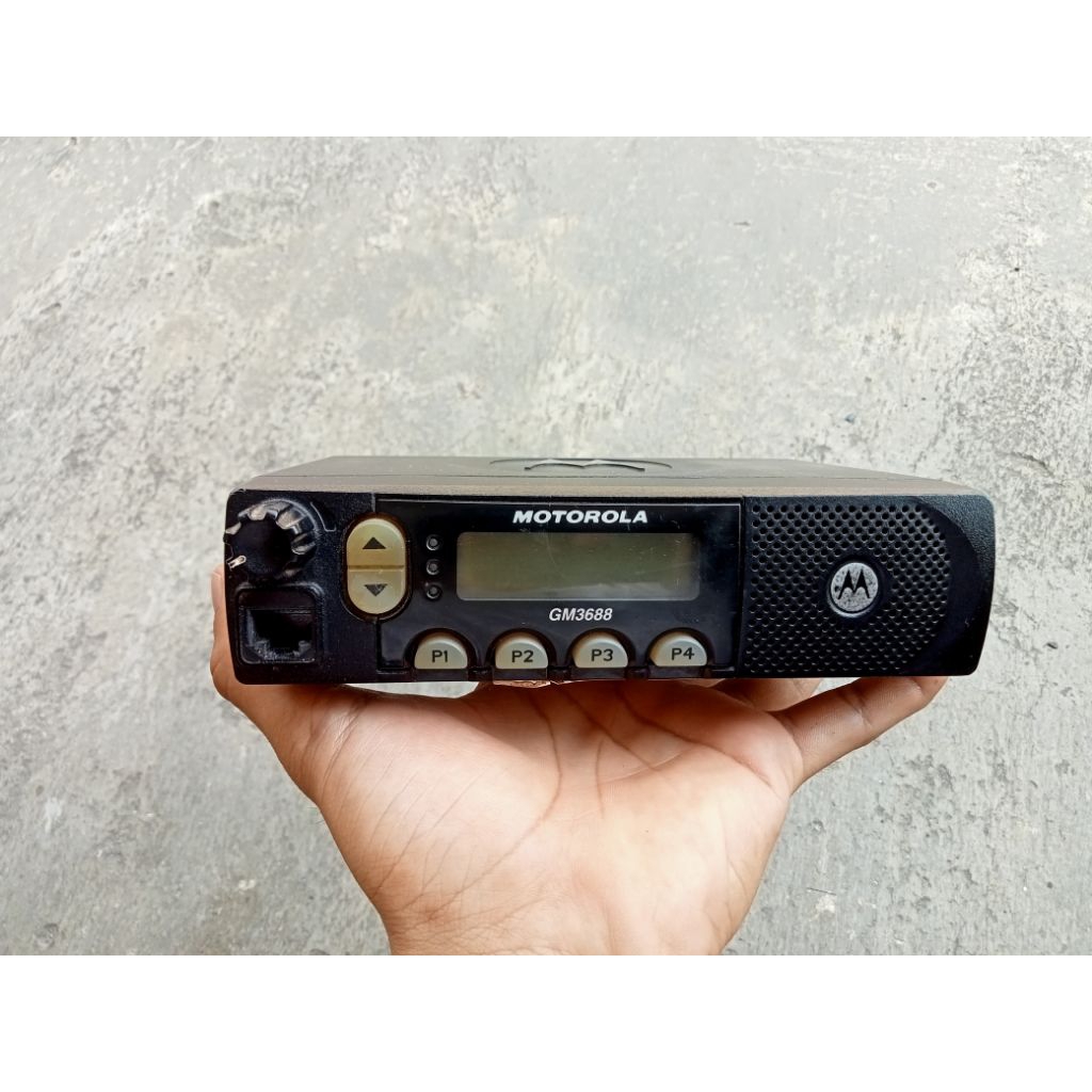 RADIO RIG MOTOROLA GM3688 second