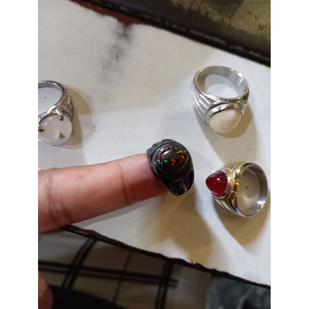 batu cincin ring 8 red baron.anggur combong.kalimaya.mani gajah ring titanium
