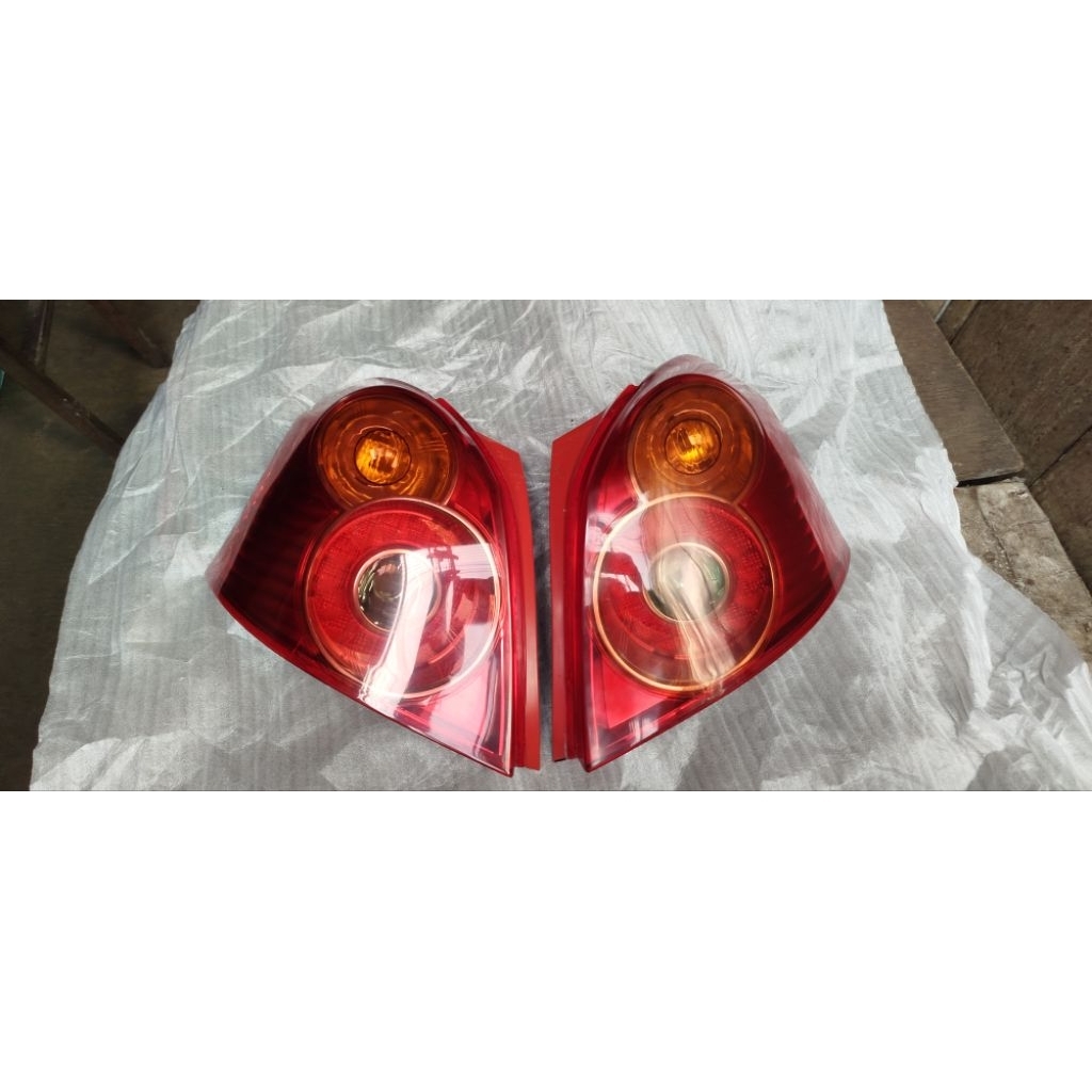 LAMPU BELAKANG YARIS 2012-2014,LAMPU REM YARIS 2012,STOPLAMP YARIS 2012-2014