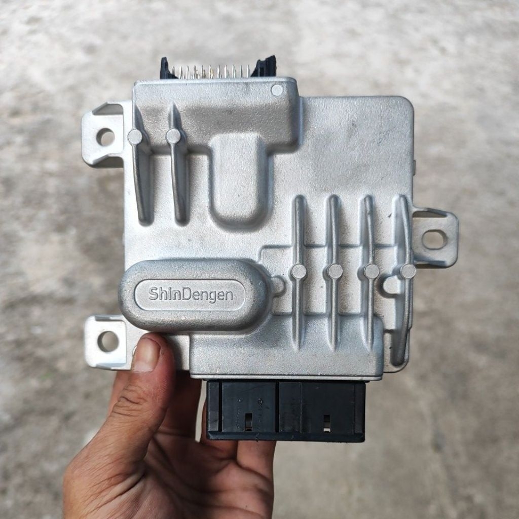 ecu ecm cdi HONDA VARIO 160 original