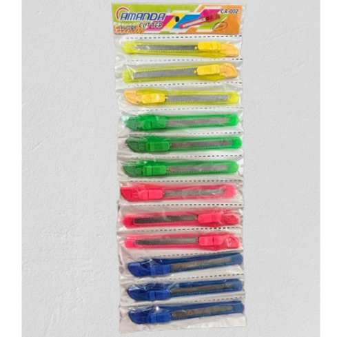 

Cutter Kecil Renteng Warna Warni Random (12 pcs)