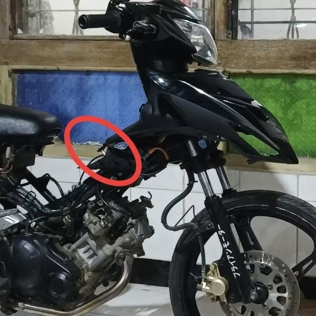 BREKET BAUT CUSTOM BODY TENGAH MX KING KE RANGKA MX OLD 135