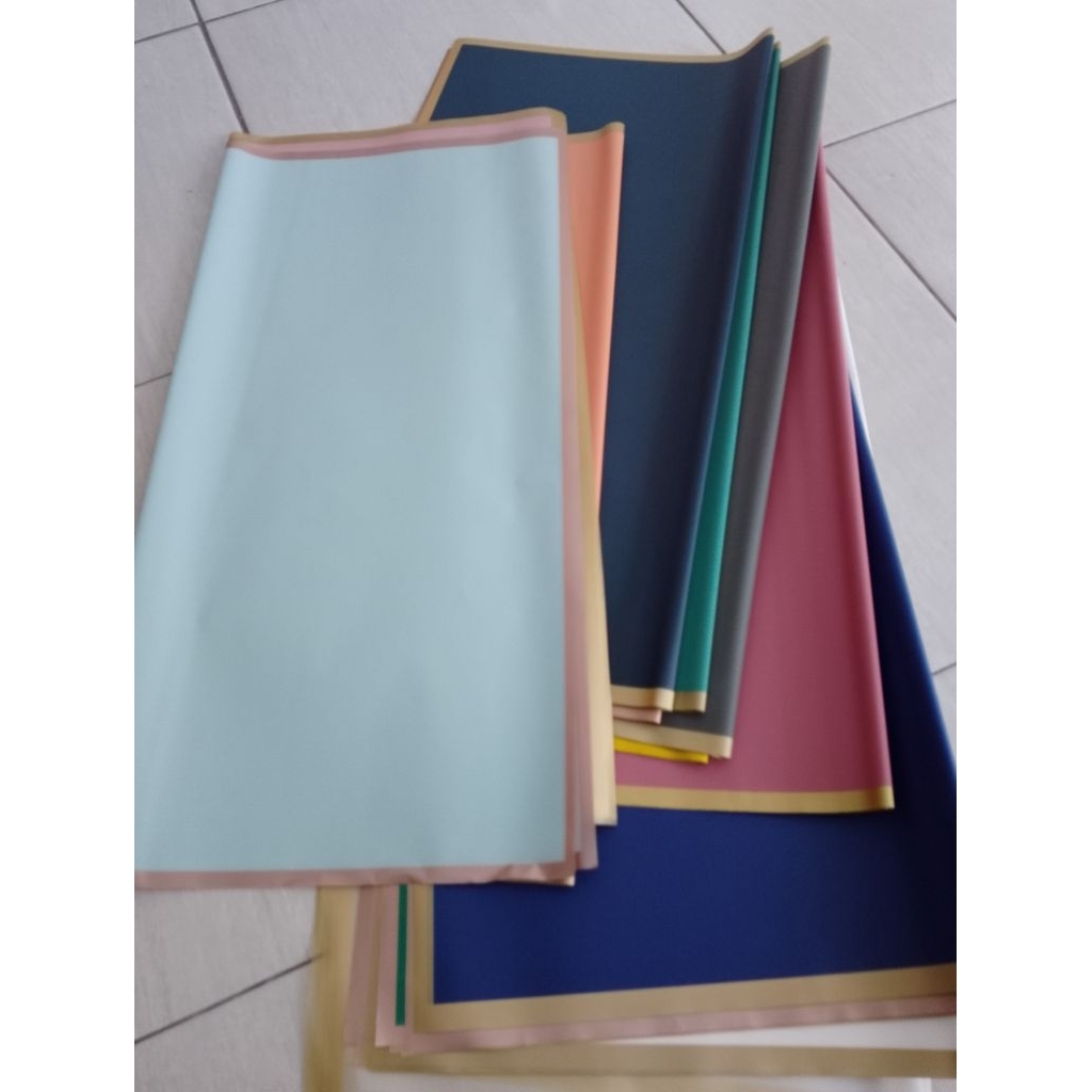 

Promo Cuci Gudang" Kertas Buket List Gold (Mix Warna isi 10) Termurah