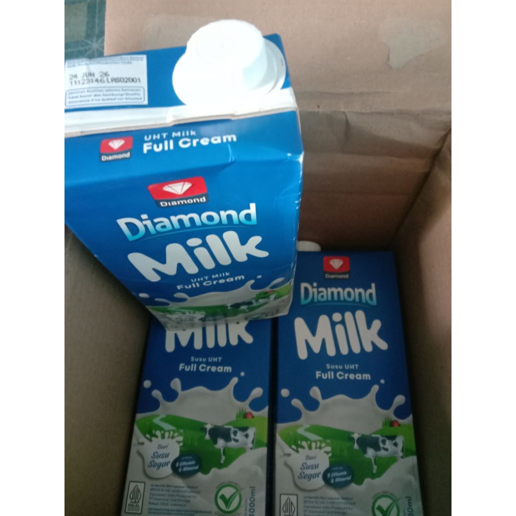 

SUSU UHT FULL CREAM DIAMOND 1 LITER