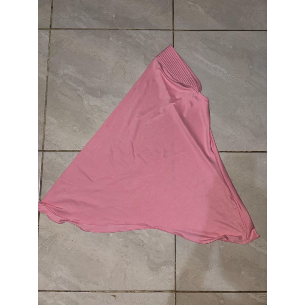 Kerudung Bergo Pink