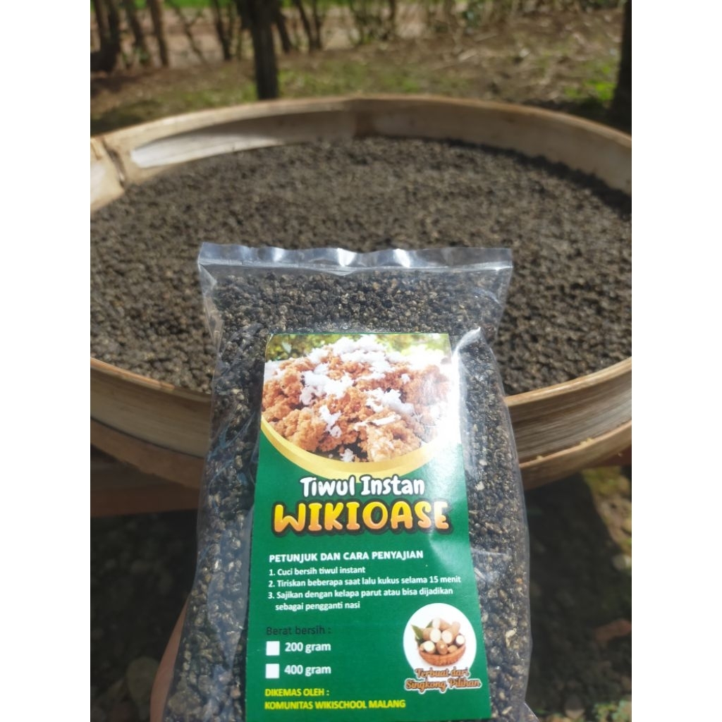 

Oyek Hitam Tiwul Instan Kering Wikioase Premium Original Tawar