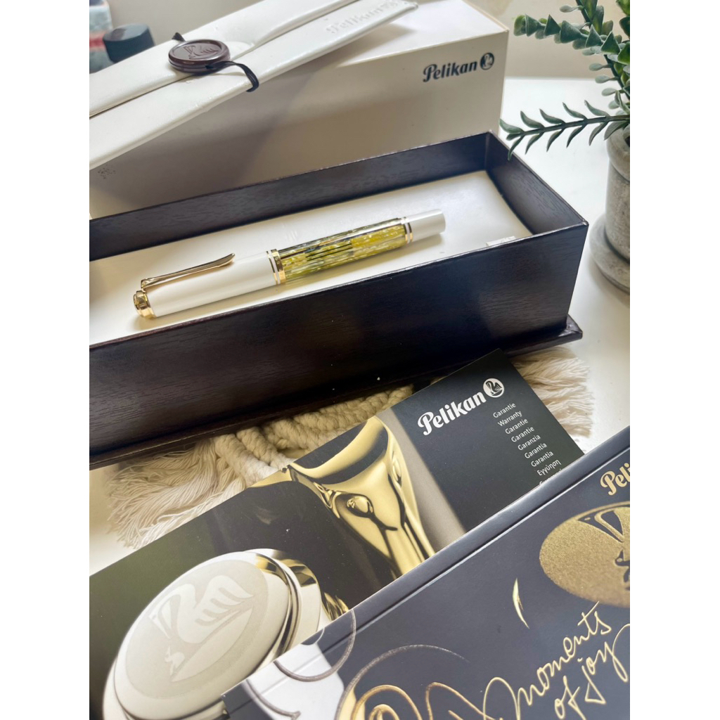 

PelikanSouveranM400TortoiseshellEF14KGoldNib