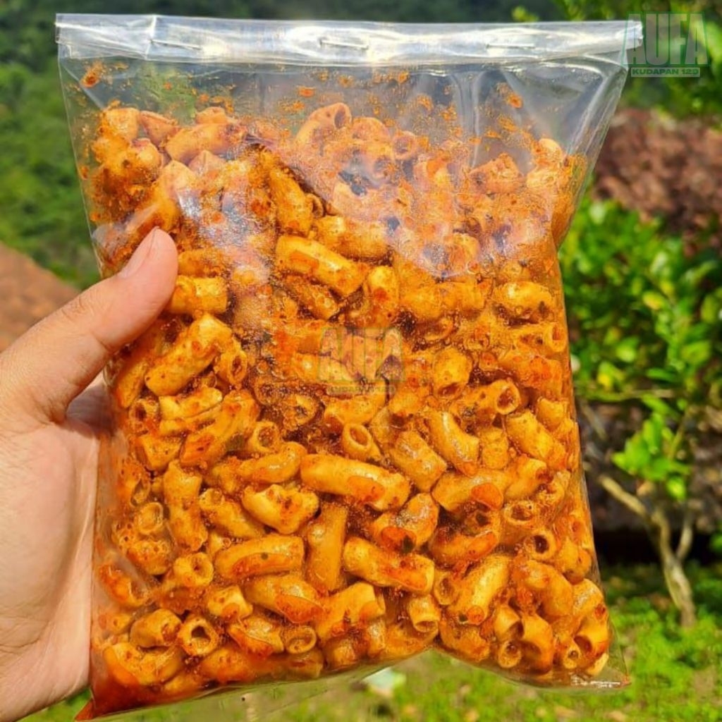

Makroni Bantat Cikruh Daun Jeruk 500/1gram Cemilan Pedas Rasa Melimpah Kriuk Ranyah Khas Tasikmalaya