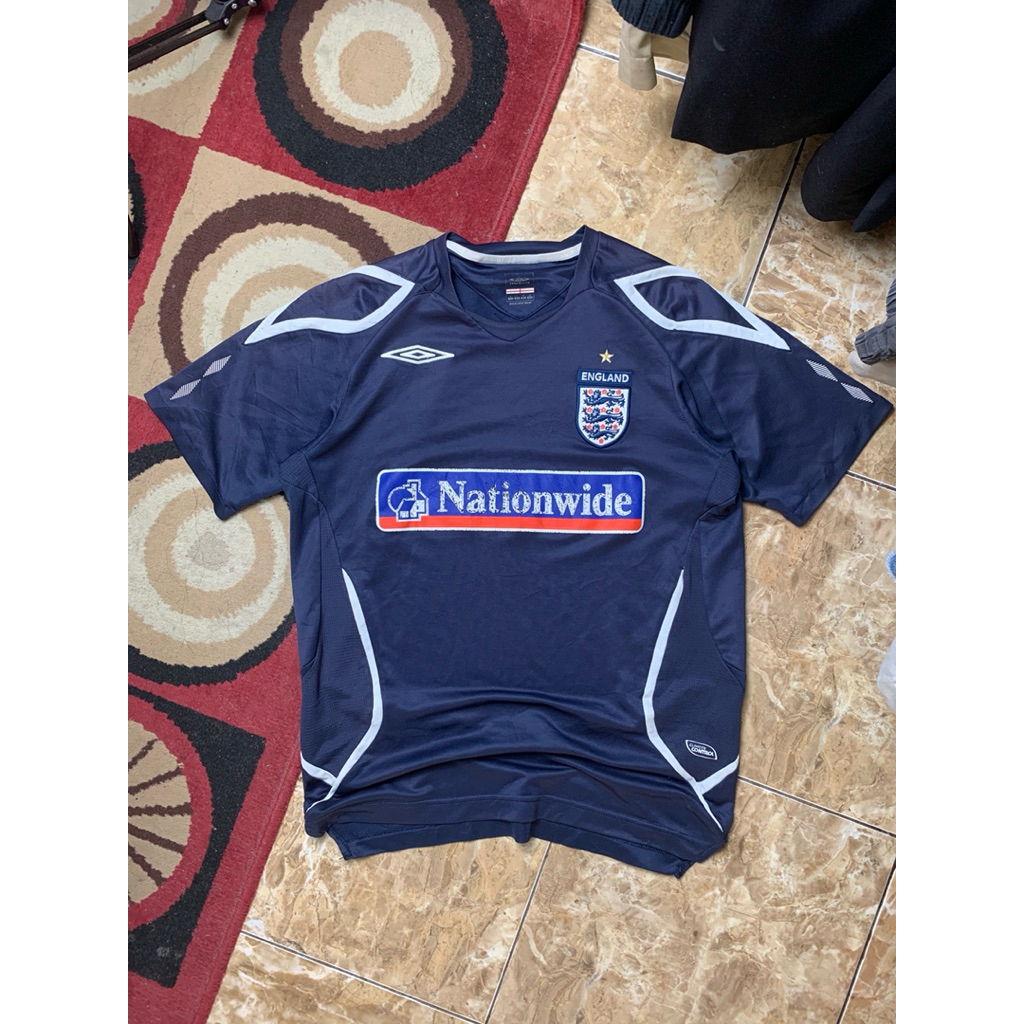 JERSEY UMBRO ENGLAND NATIONWIDE HOME 2006/2007/JERSEY NATIONAL TEAM INGGRIS RETRO VINTAGE