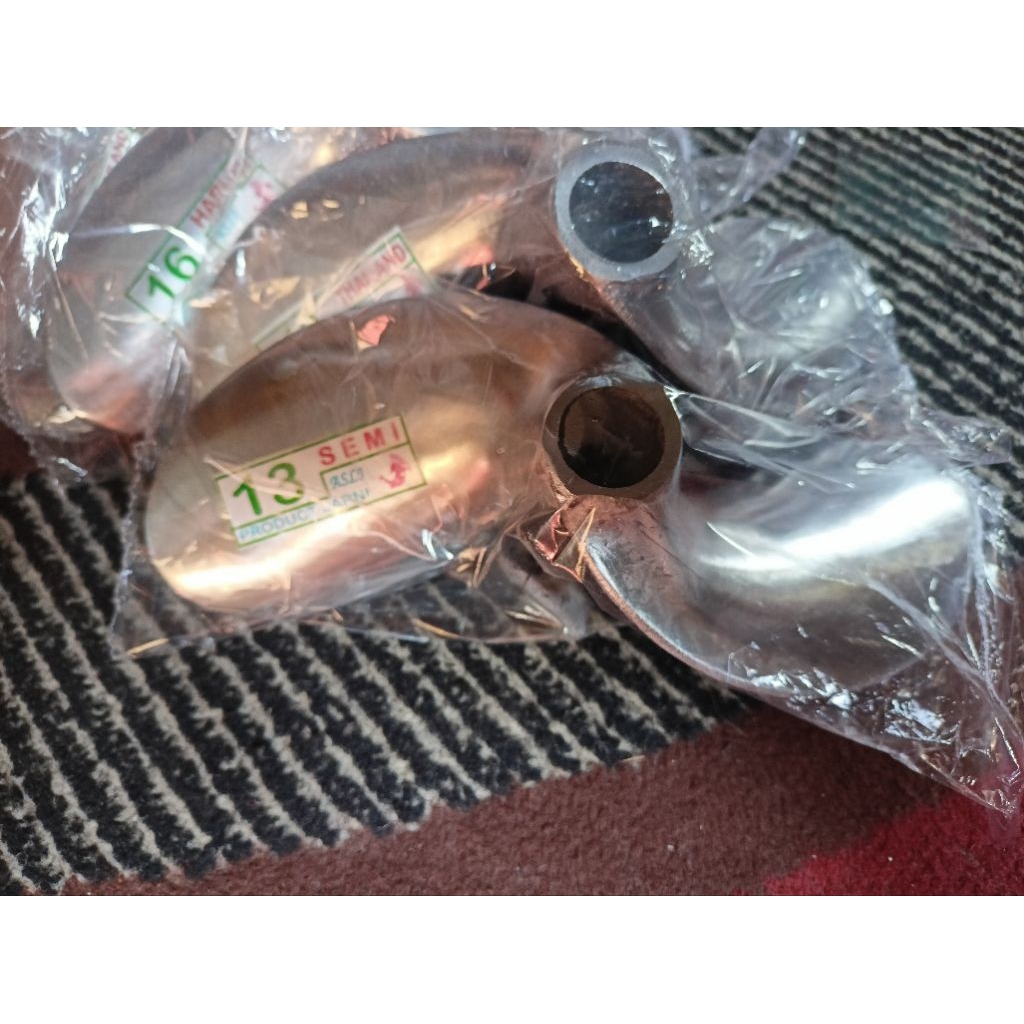 baling-baling kapal atau Perahu