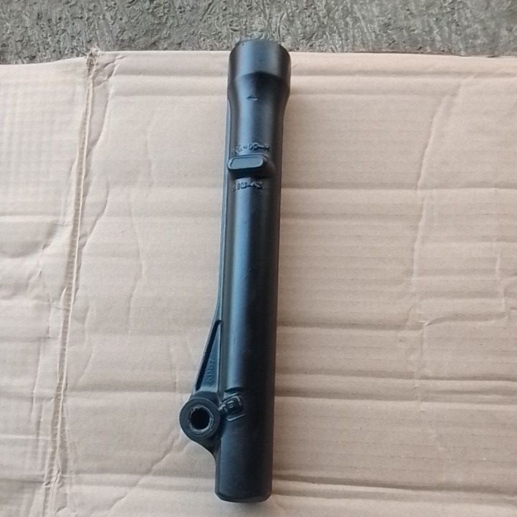 BOTTOM TABUNG SHOCK SEKOK DEPAN SEBELAH KANAN KZL ORIGINAL