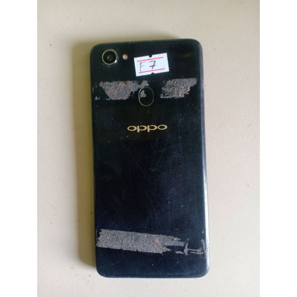mesin Oppo F.7 normal unit seadanya minus LCD batre ada