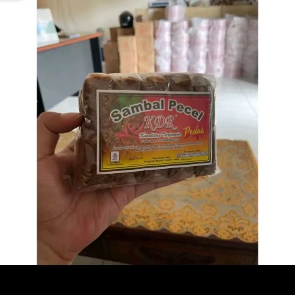 

Sambel pecel merk KDR UKURAN 1KG 1000gr isi 10 pcs