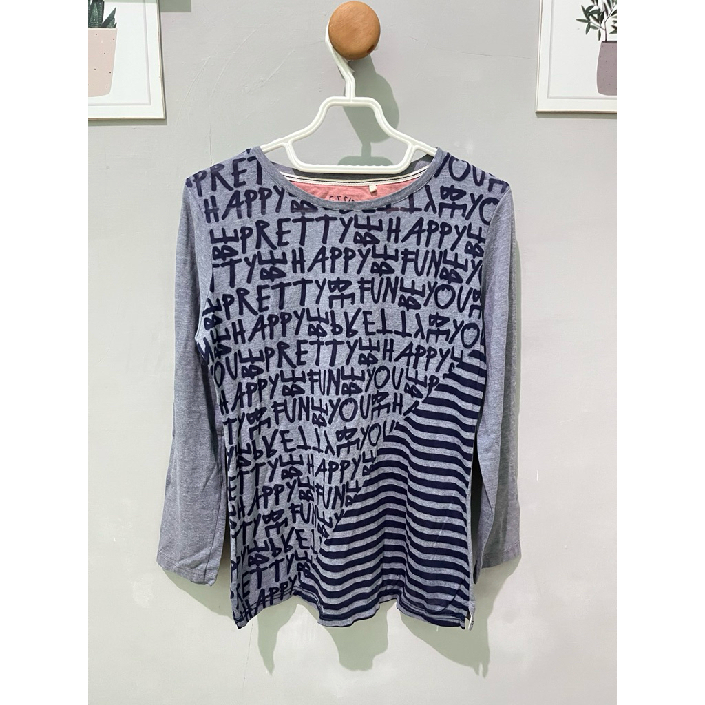 [Preloved] CRESSIDA Kaos- kaos Daily - Atasan Wanita - Kaos wanita