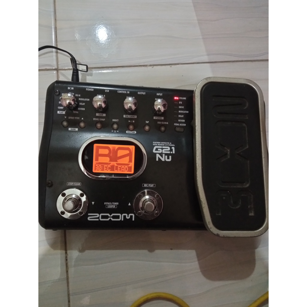 Efek Gitar ZOOM G2.1Nu