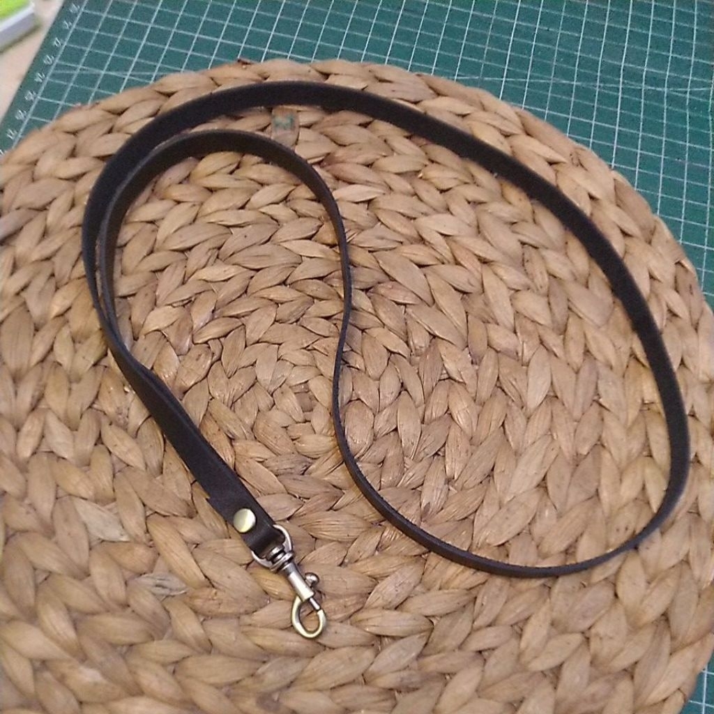 

Lanyard 9mm Id Card Kulit Asli Tali Name Tag Kulit Lanyard Organizer