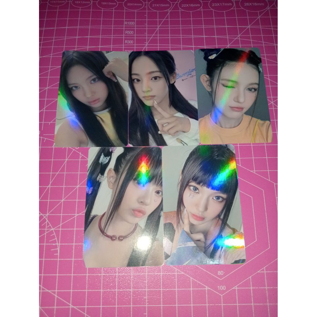 photocard unofficial hologram new jeans