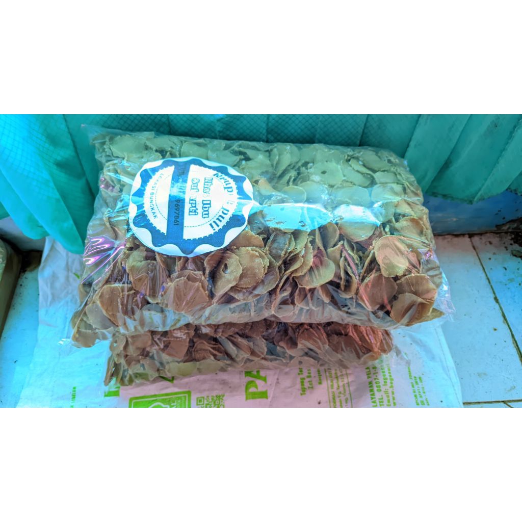 

KERUPUK PULI IBU SUKARTI RENYAH GURIH, MURAH