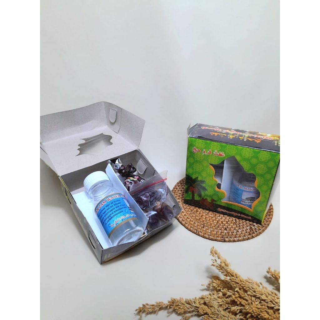 

Paket Basic | oleh-oleh haji umroh