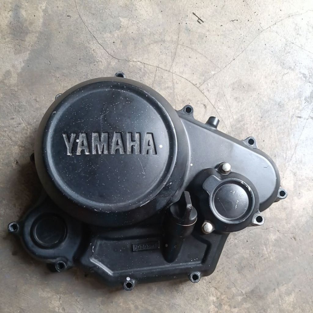 Block Oli ,Bak Oli Kanan Yamaha R 15,Bekas,Original,Lepasan Motor