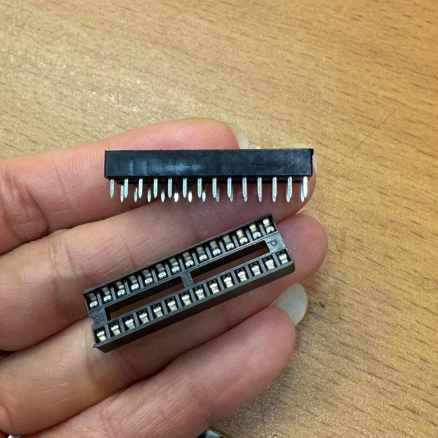 Soket ic 28pin soket ic 28p soket ic 28pin