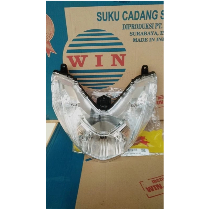 lampu depan mio m3/reflektor head lamp mio m3 /win