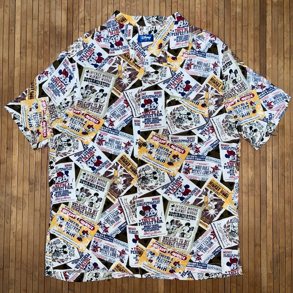 VINTAGE DISNEY ALL OVER PRINT RAYON SHORT SLEEVE SHIRT