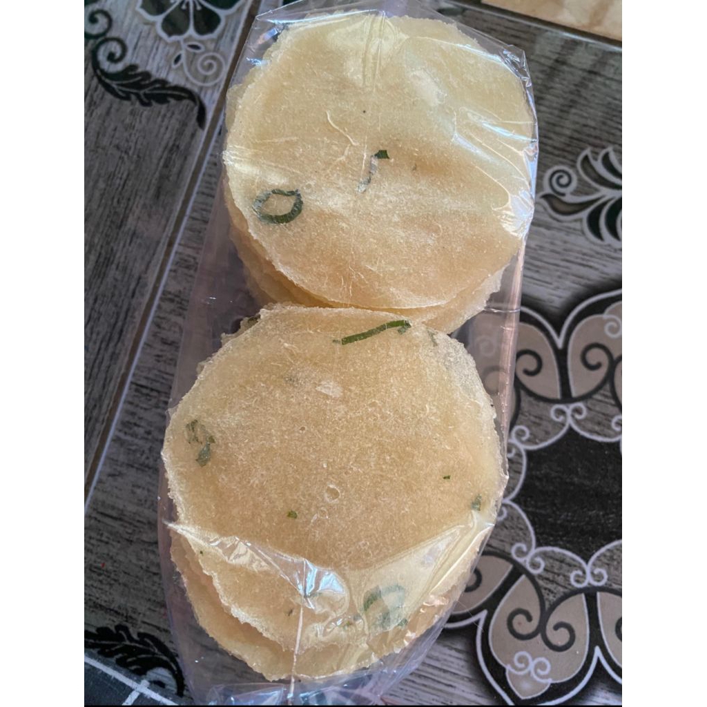 

KRUPUK SINGKONG / OPAK SINGKONG MURAH ISI 35-40 PCS FREE PACKING KARDUS DAN BUBLLE WRAP