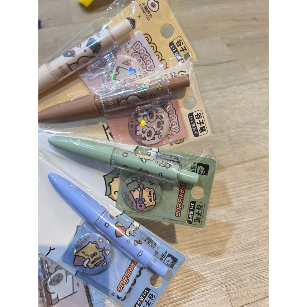 

(1pcs) Pen / Pena Gel 0,5mm KK with pin