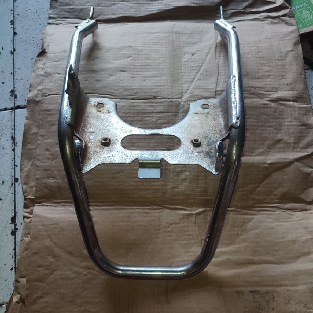 behel jok behel belakang original Yamaha RX king