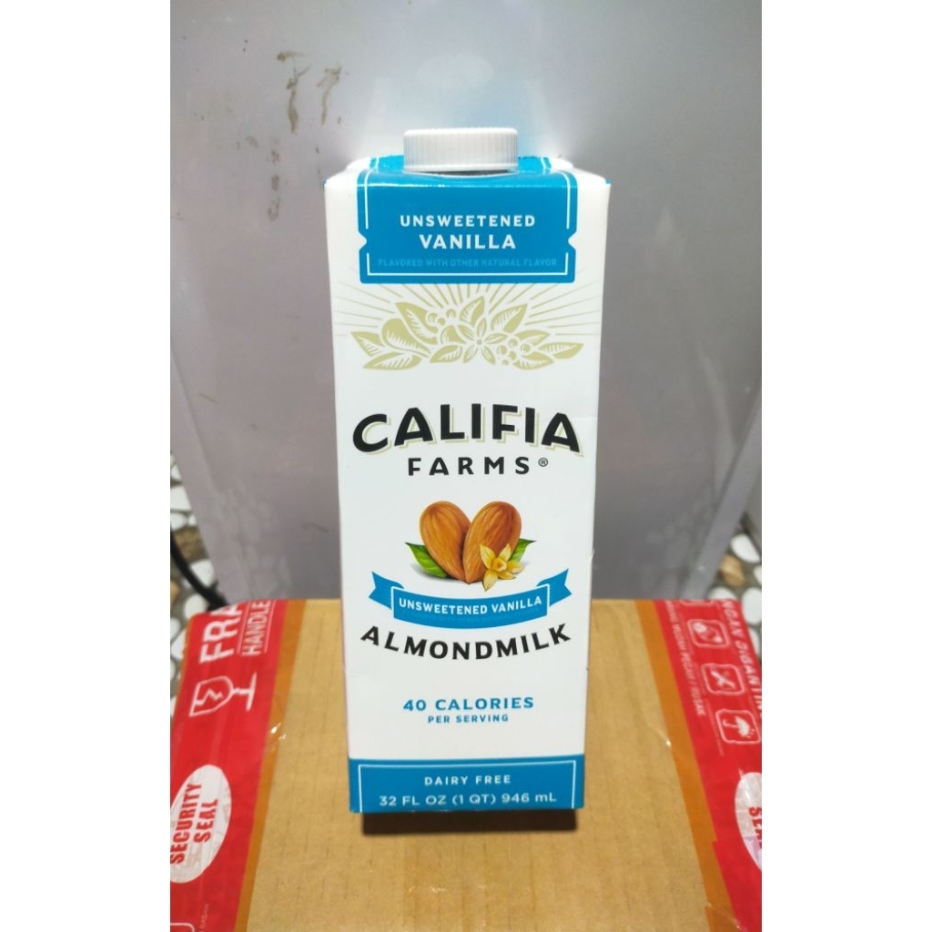 

Califia Farms almond milk unsweetened vanilla susu almon tidak manis rasa vanila 946ml