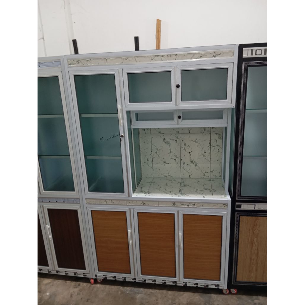 LEMARI PIRING ALUMINIUM 3 PINTU