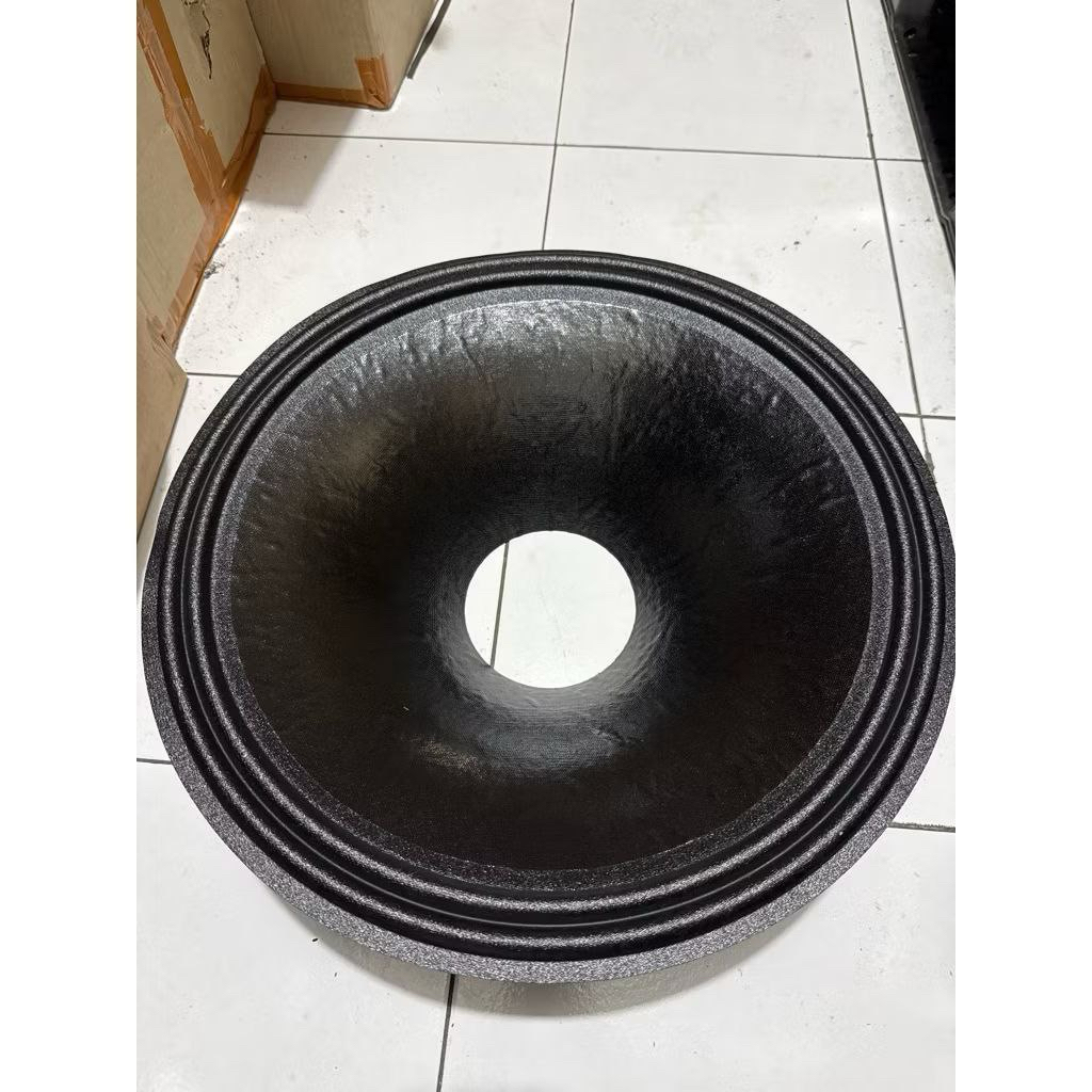 Daun speaker 18” 2rim polos lubang 114mm/4,5inch Tebal
