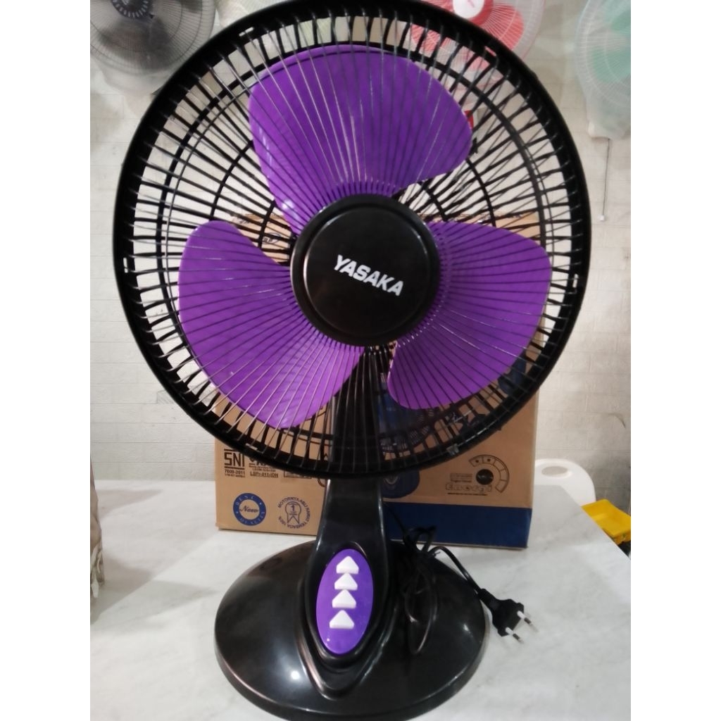 Kipas Meja Yasaka 12 inci