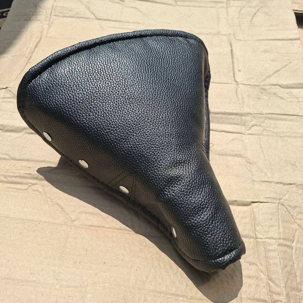 Sadel Sepeda Jengki Klasik Terry