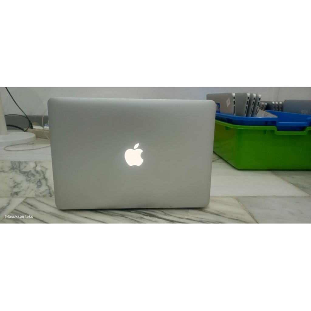 SECOND MACBOOK AIR APPLE 13INCH 2014 SILVER RAM 8GB SSD 128GB
