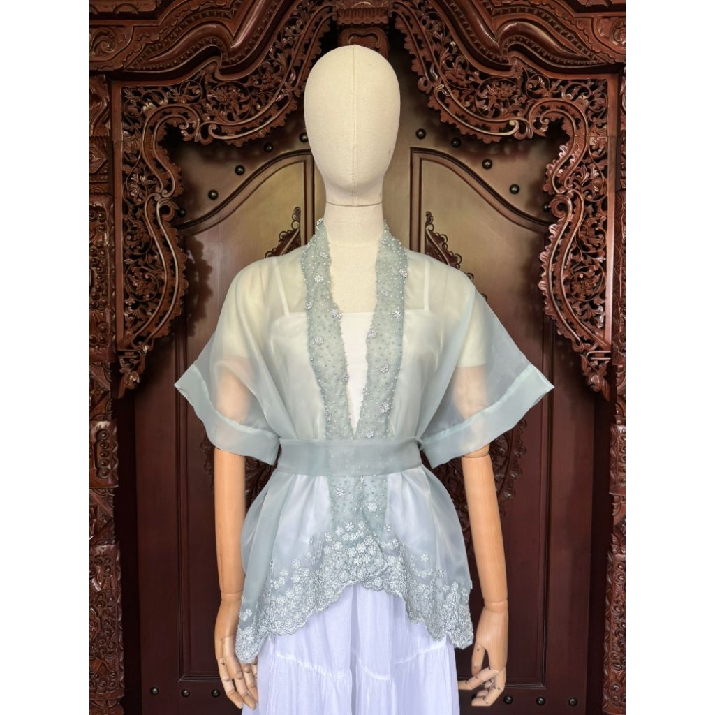 Outer organza/outer kimono organza