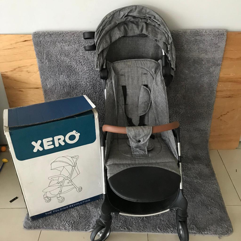 Stroller Xero Stroller auto fold warna abu Preloved