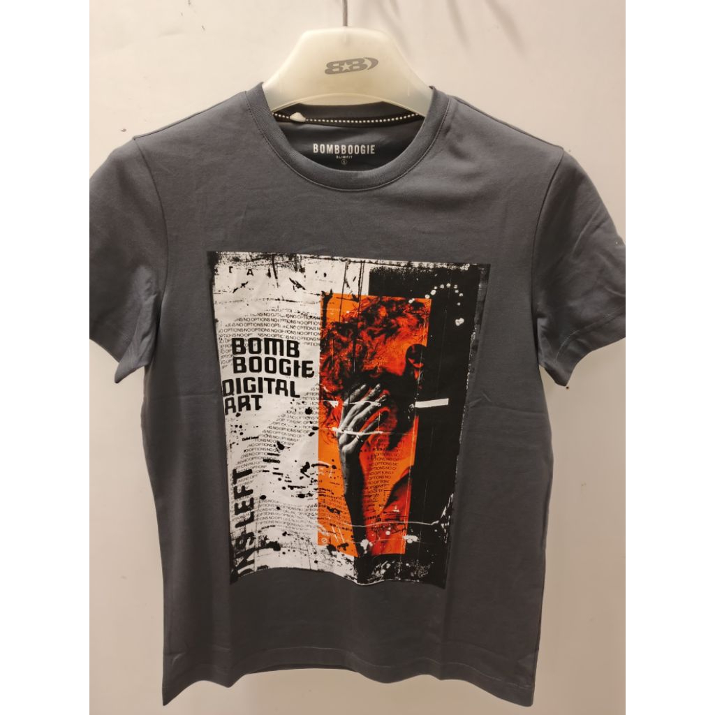 KAOS T-SHIRT KEREN SLIMFIT BOMBBOOGIE ORIGINAL 100%