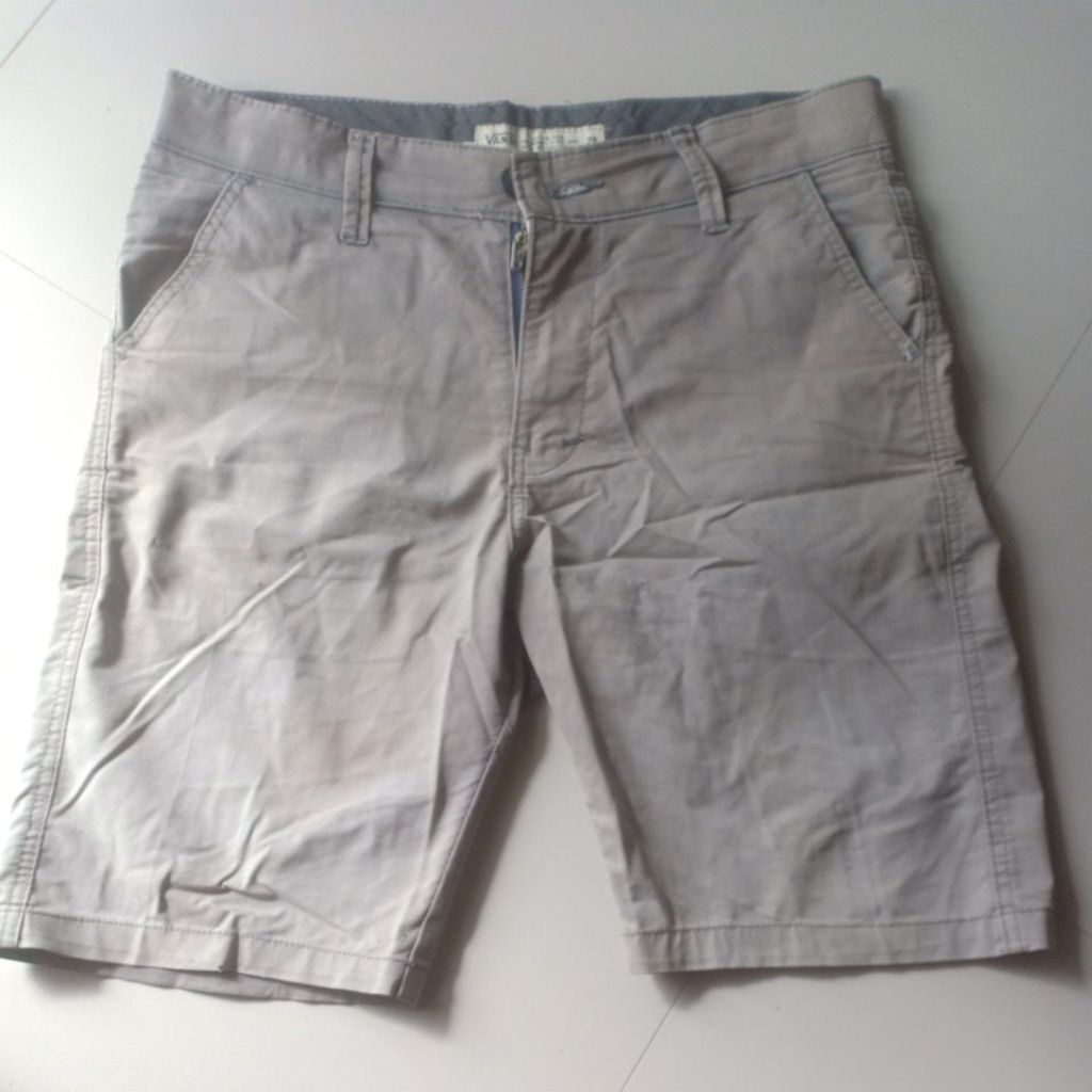 celana pendek pria dewasa Vans