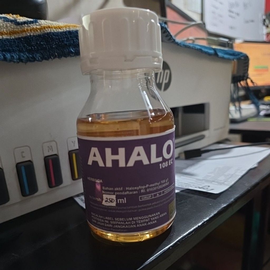 herbisida selektif ahalo mbako,kacang dan cabai 250ml REPACKING
