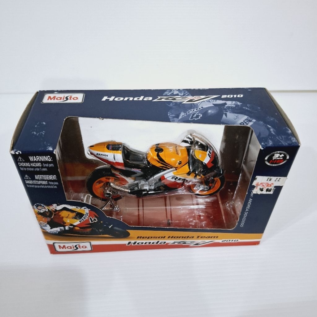 Maisto Honda RC 212V Andrea Dovizioso #4 scale 1/18