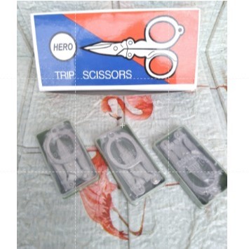 

GUNTING LIPAT SATUAN RANDOM WARNA