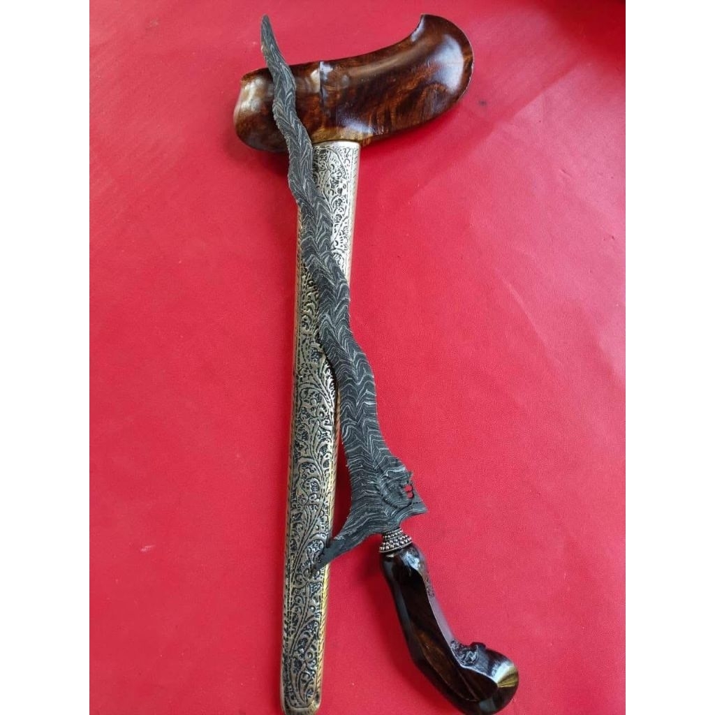 KERIS NOGO SILUMAN SEPUH