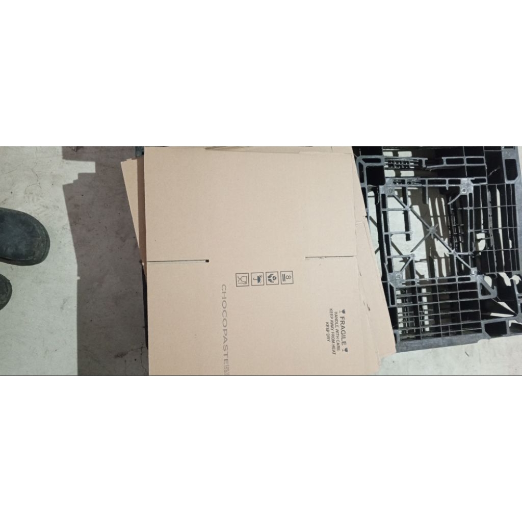 

kardus bekas untuk paking barang