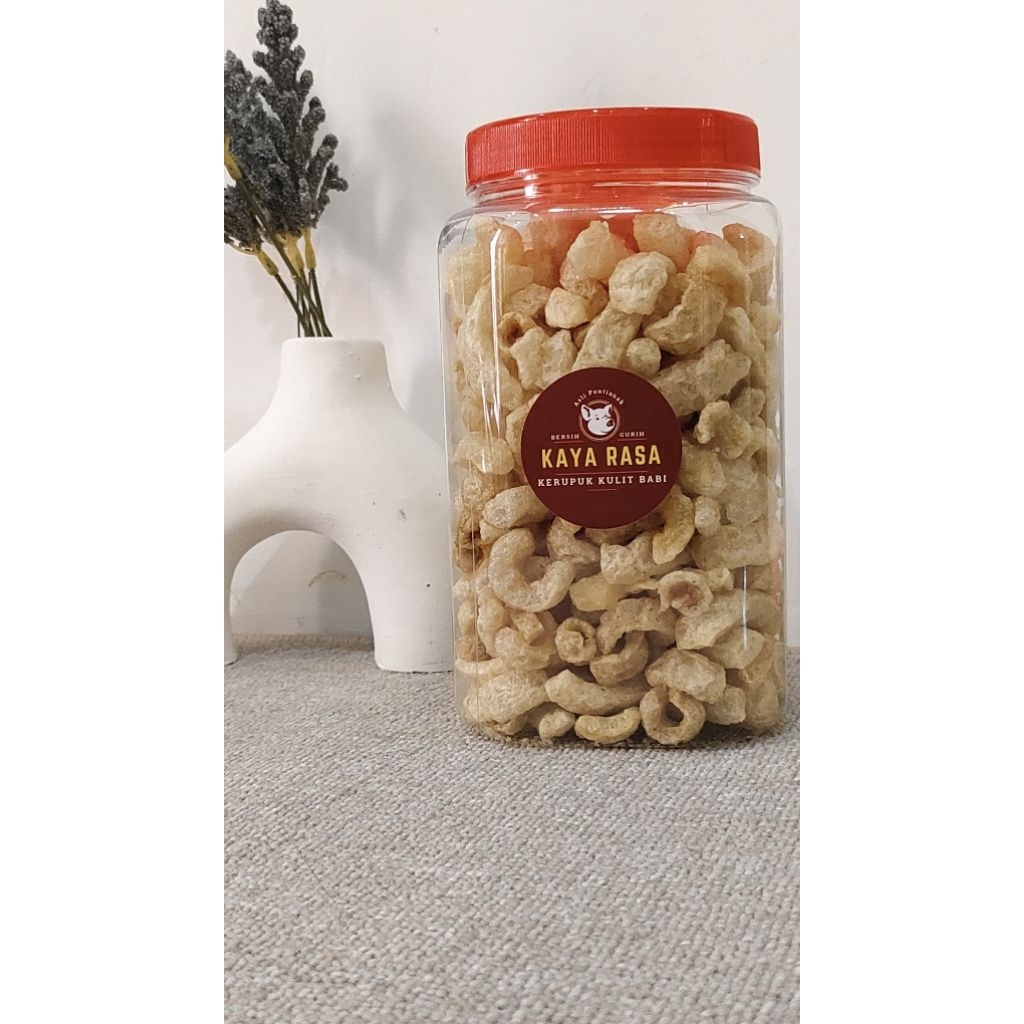 

Kerupuk Kulit Babi Premiun Toples 2 Liter Snack Cemilan Renyah Gurih Crispy