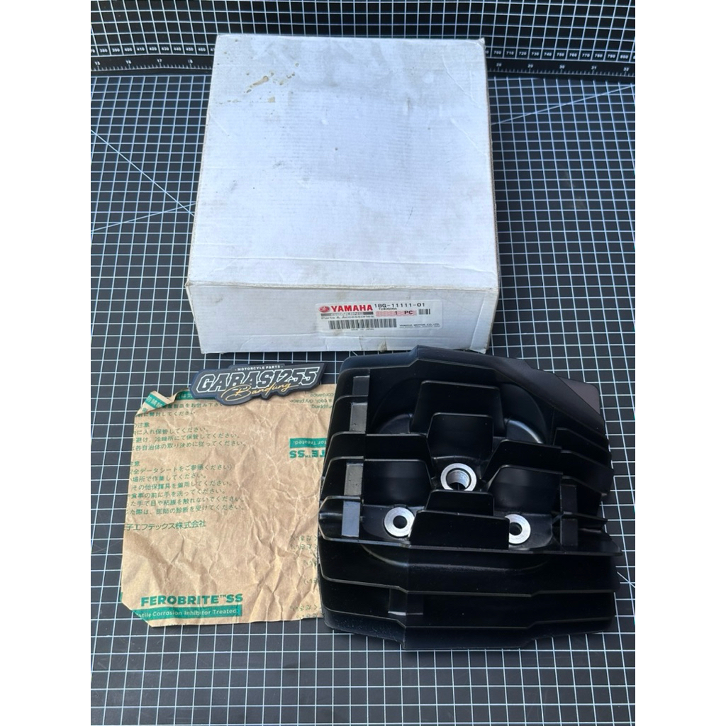 Cylinder head cop kop Nanas yamaha yz125 yz 125 RXking rxking original yamaha japan 18G-11111-01