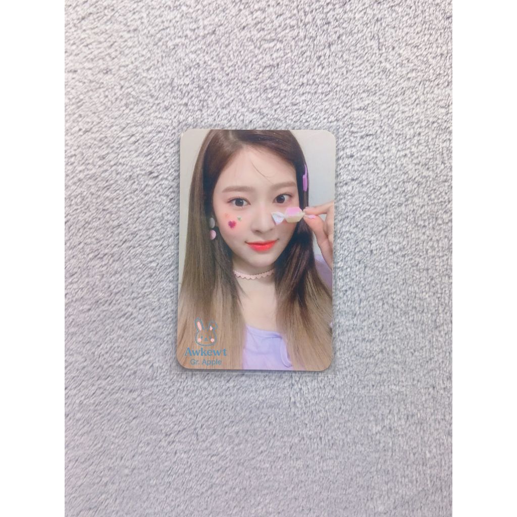Minju oneiric diary candy official photocard pc izone