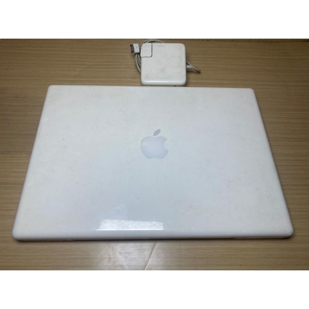Apple MacBook White A1181 (langka)